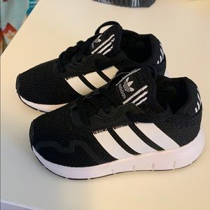 adidas swift one toddler shoe